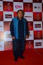 Rakesh Bedi at Indian telly awards red carpet on 28th Nov 2015